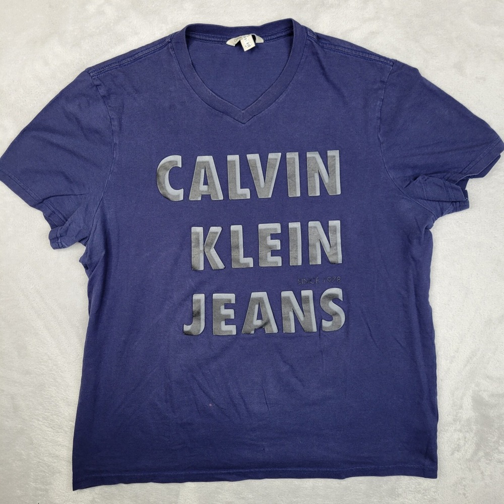 Calvin Klein Shirt Mens Medium Short Sleeve Crewneck Classic CK Logo Tee Adult